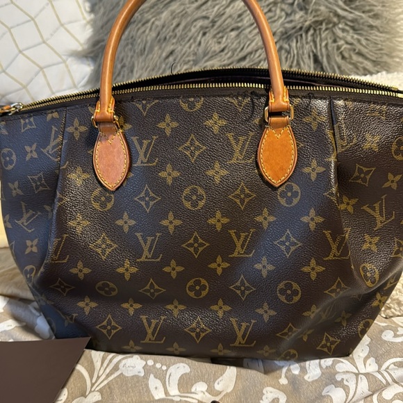 Louis Vuitton bag - Picture 6 of 9